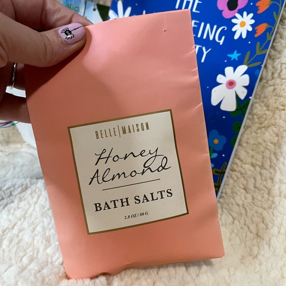 3 Piece Wellbeing Set All New - Picture 3 of 7